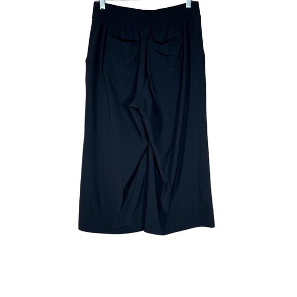 Athleta Greenwich Gaucho Culotte Black Size 8 Lightweight Wide Leg - Picture 2 of 9